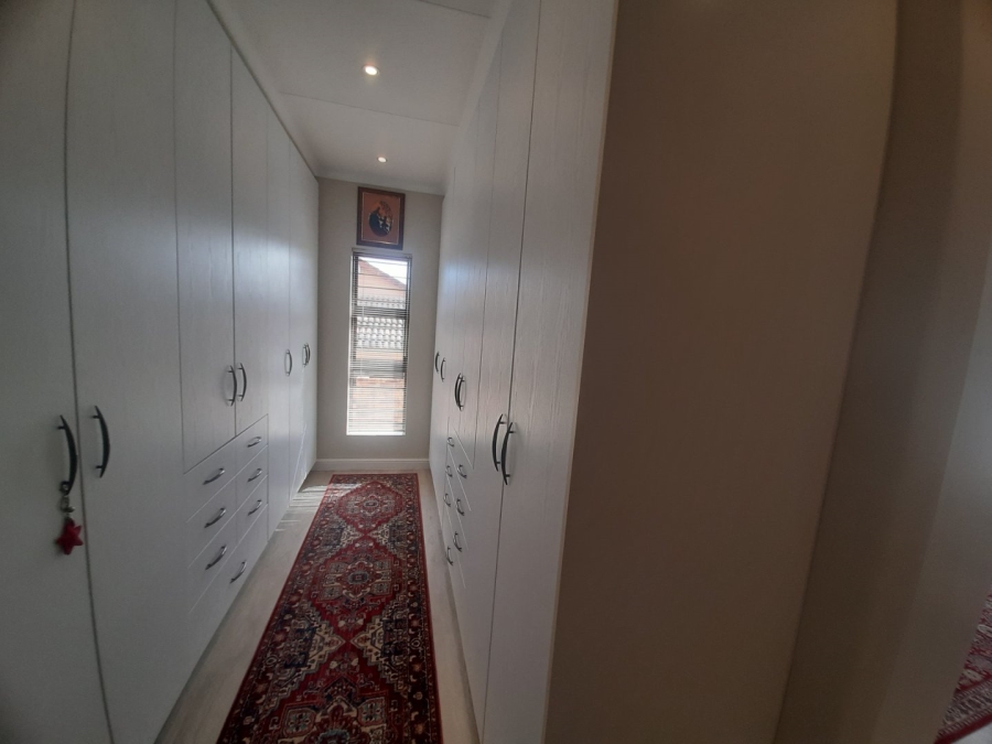 3 Bedroom Property for Sale in Heather Park Western Cape